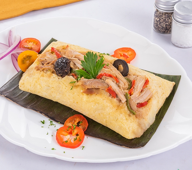 TAMAL DE MOTE CON GALLINA 